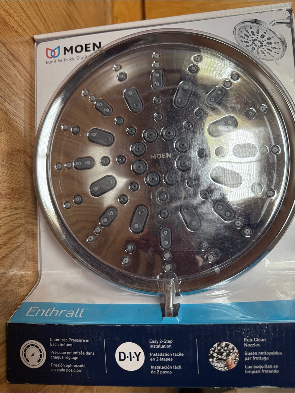 Moen Enthrall Chrome Round Showerhead with Polished Silver Finish